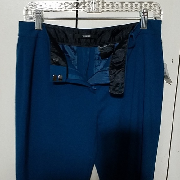 Tahari Pants - Tahari....Alice pant blue size 6 NWT